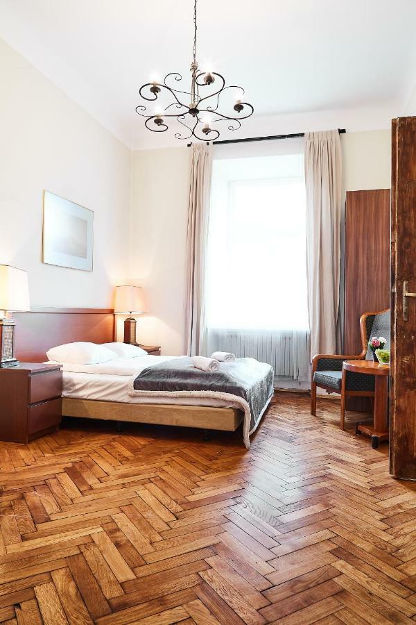 Prestige Location Apartments Pijarska Street Krakau Exterior foto